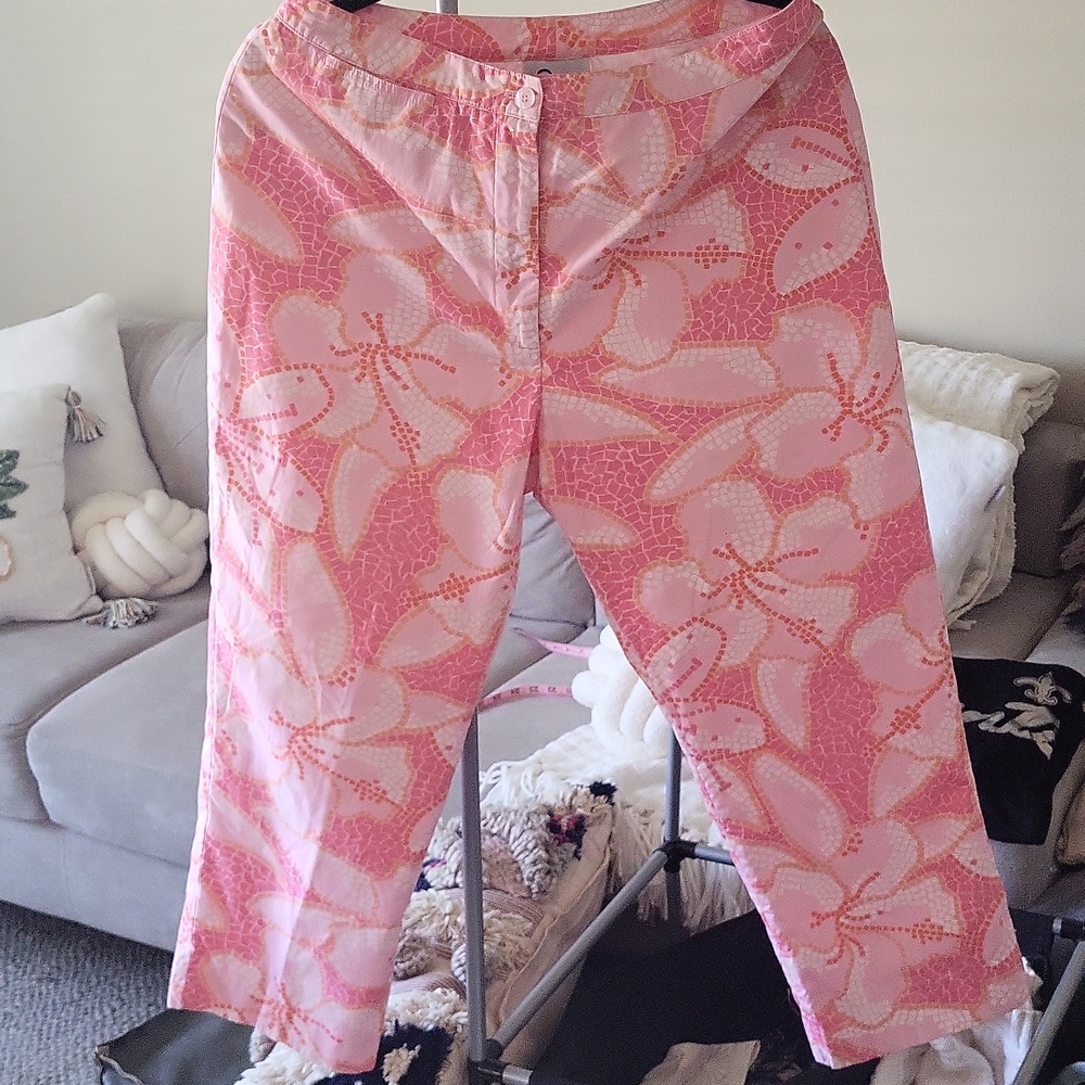 Lilly Pulitzer 100% Cotton Pink Floral Capri Pants Sz 12 Preppy Summer 3/4